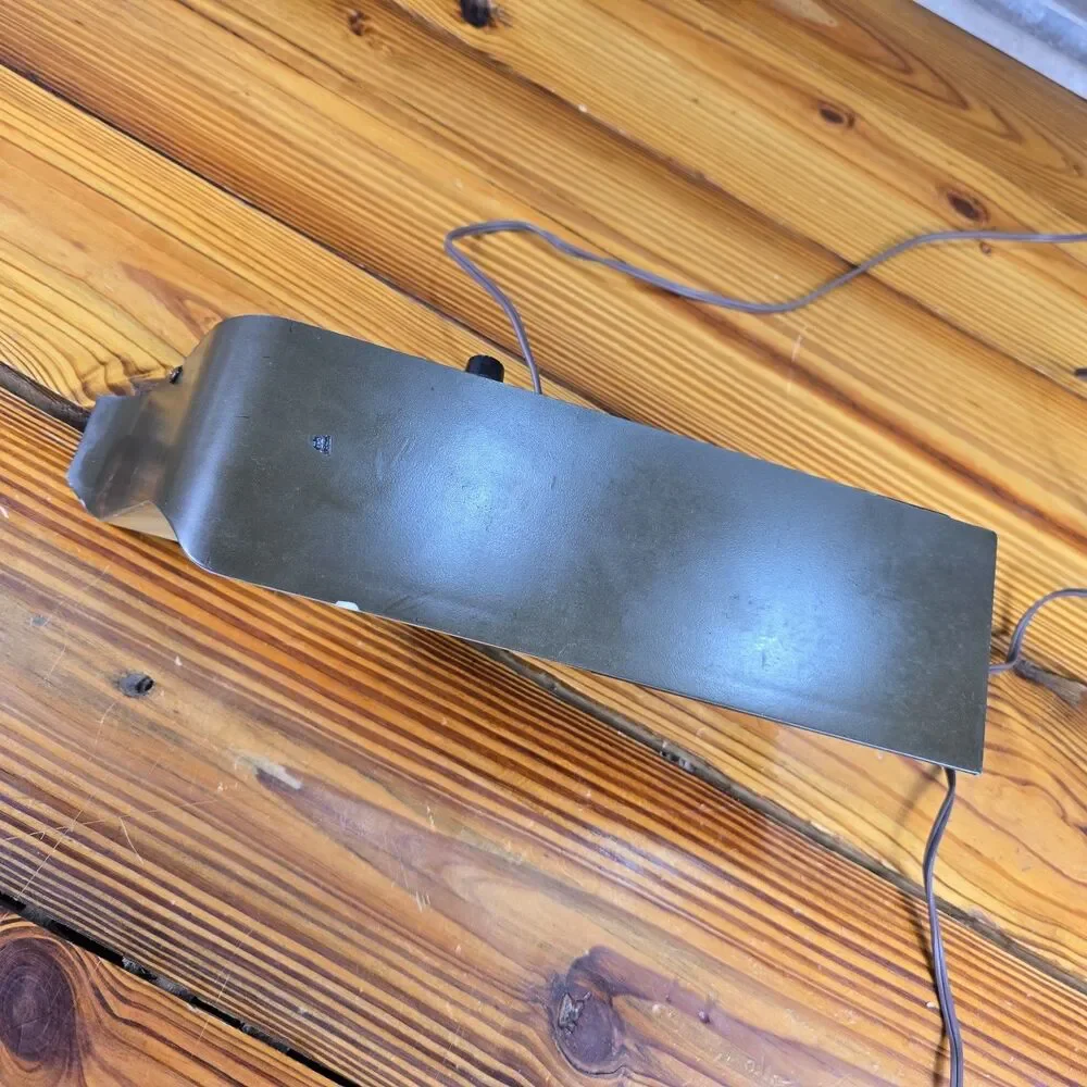 Vtg Miller High Life Beer Advertising Clock Sign Lighted Clock light issue Video